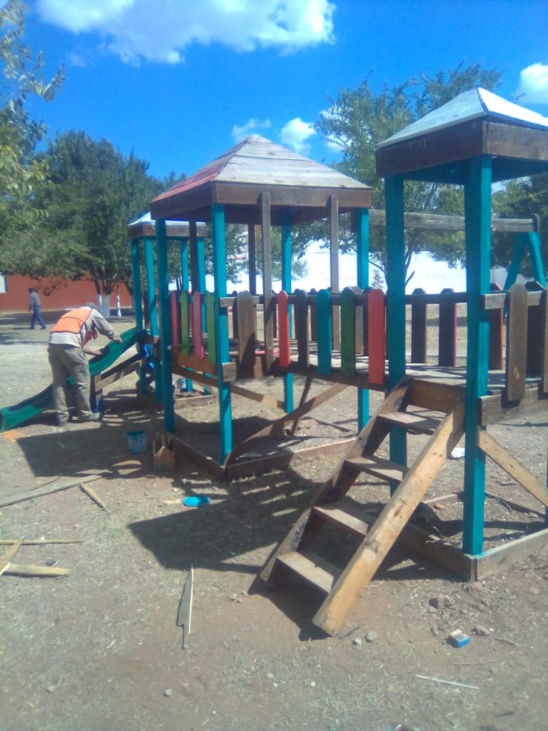 Restaura Servicios Públicos de Cuauhtémoc parque en colonia Los Alicantes