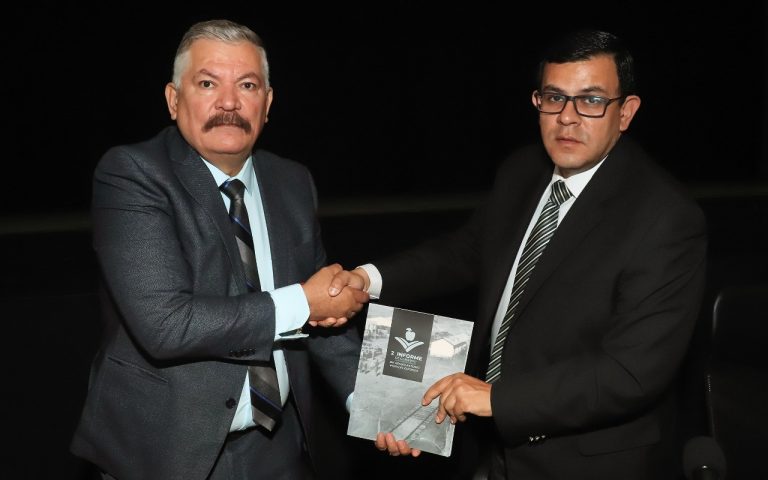 Entrega Alcalde Romeo Morales segundo informe de gobierno al Ayuntamiento