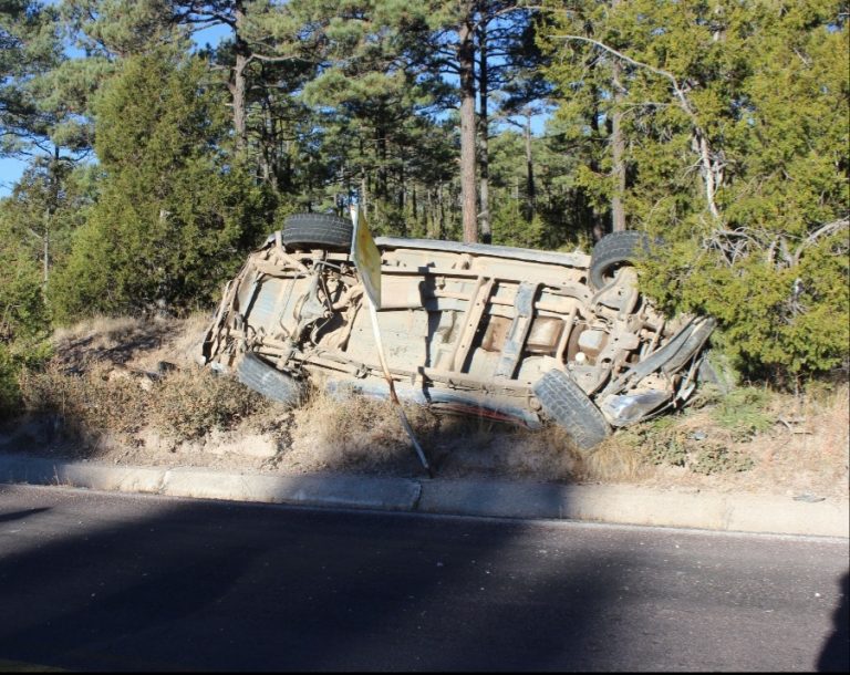 Muere hombre en voladura en carretera en Bocoyna