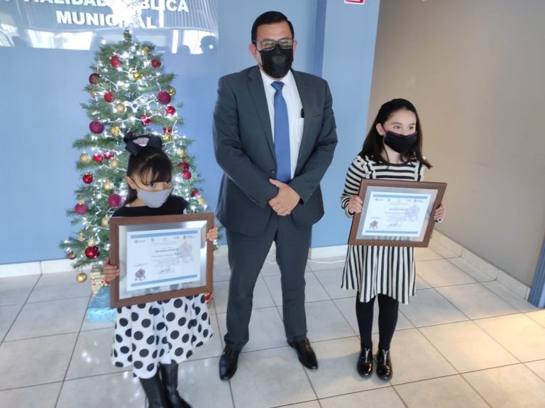 Premian a niñas cuauhtemenses ganadoras del XXVII Concurso Nacional de Dibujo y Pintura Infantil y Juvenil 2020