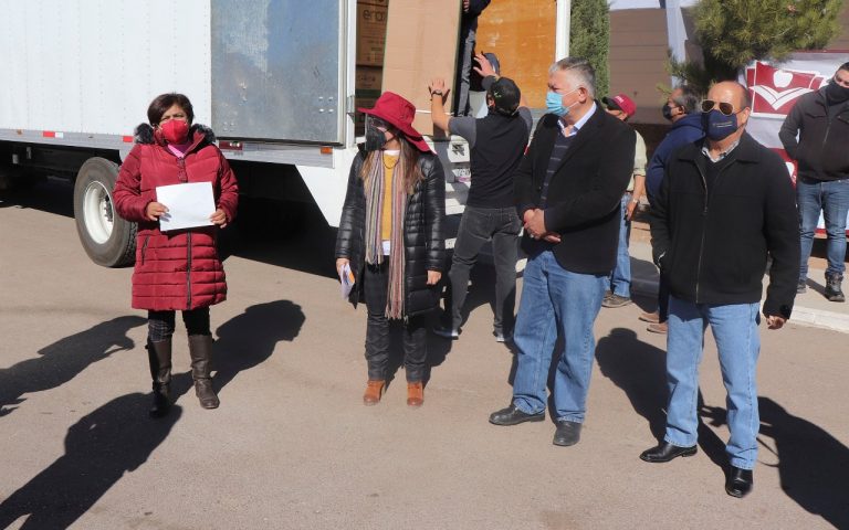 Reciben calentadores solares subsidiados 44 familias cuauhtemenses