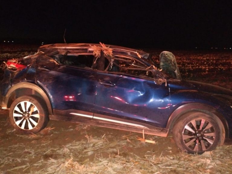 Una persona sin vida en volcadura