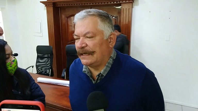 Ante rumores , descarta Alcalde regreso de Carlos Tena.