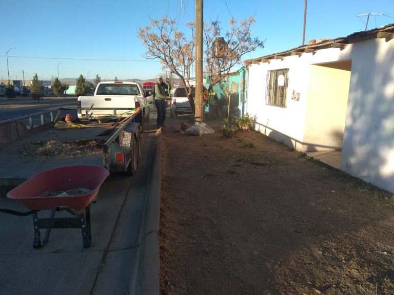 REALIZA SERVICIOS PÚBLICOS LIMPIEZA GENERAL EN COLONIAS REFORMA, REPÚBICA Y AMPLIACIÓN REPÚBLICA