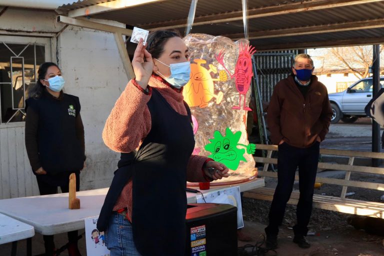 Entrega Gobierno Municipal de Cuauhtémoc preservativos para prevención de embarazos