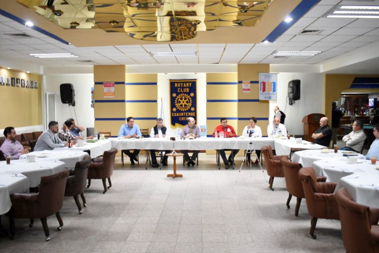 RECIBE COLEGIO DE ARQUITECTOS A CANDIDATOS DEL PRI