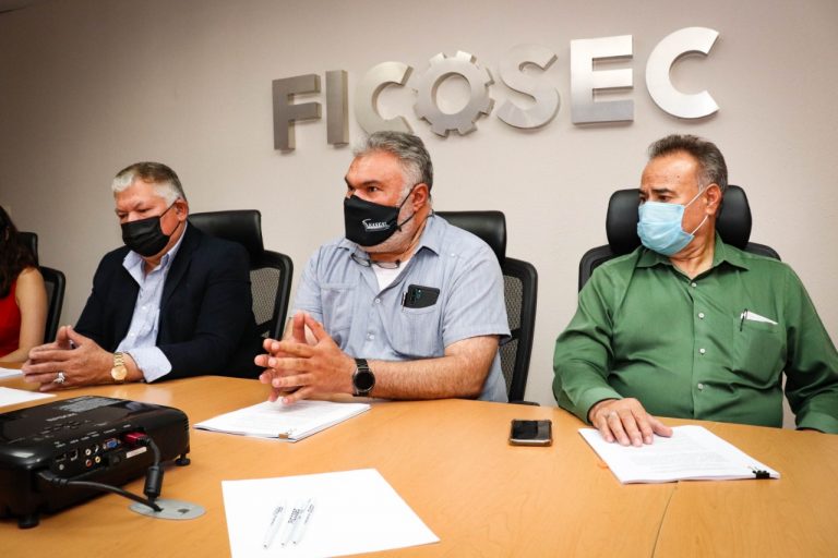 Firman Presidencia Municipal de Cuauhtémoc y FICOSEC convenio para concluir certificación de Policía