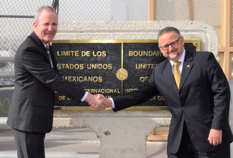 La apertura de la frontera terrestre a viajeros no esenciales fortalece los vínculos entre USA y Mexico
