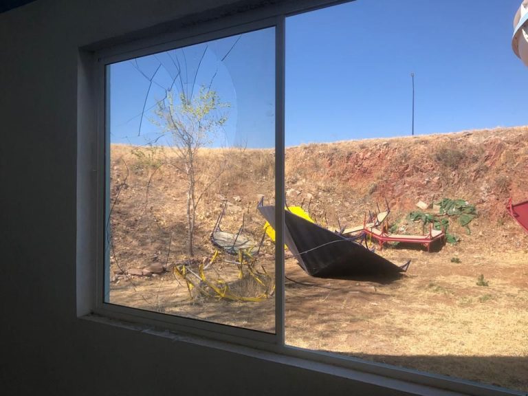 Vandalizan instalaciones de Analabú