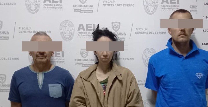 Detiene AEI a tres personas con cuerno de chivo droga y vehículo robado