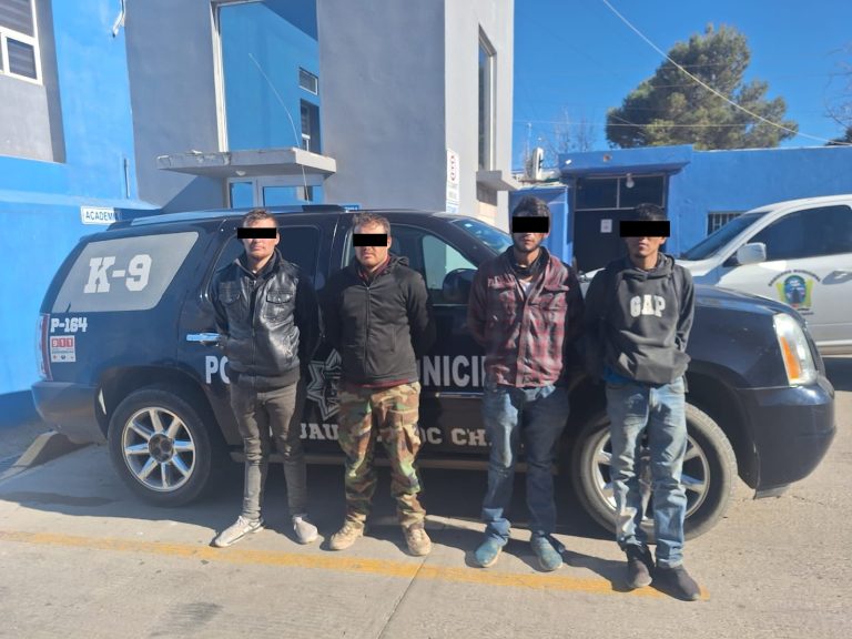 Detienen a ladrones de motocicletas en Cuauhtémoc