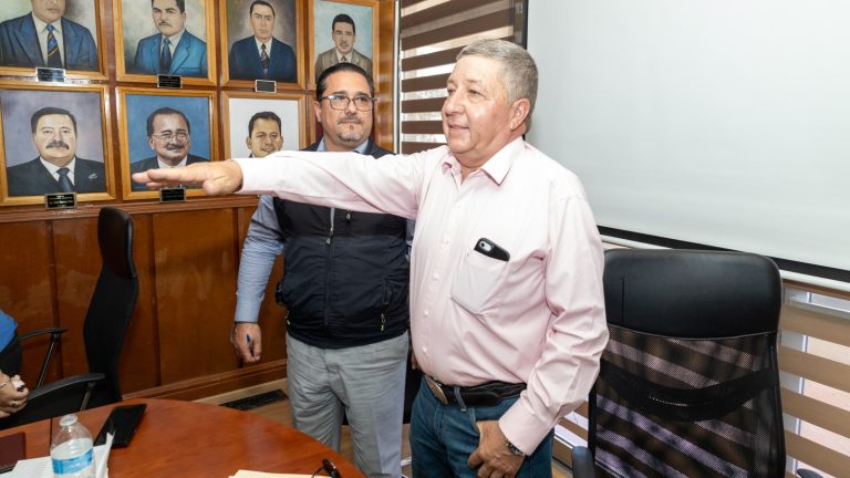 Ignacio Malaxecheverría toma protesta como Alcalde de Cuauhtémoc
