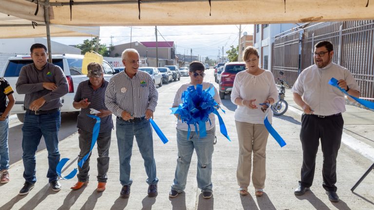 Inauguran pavimentación con inversión de 2 mdp, en la Emiliano Zapata, en Cuauhtémoc