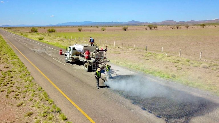 Es Gobierno del Estado quien bachea las carreteras federales de Chihuahua: Edgar Piñón