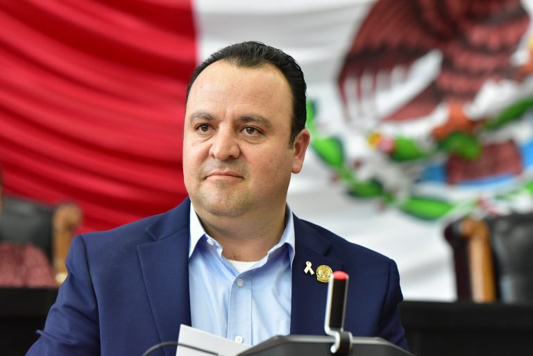 Legisladores locales piden a municipios crear de un modelo básico de seguridad social para bomberos y policías