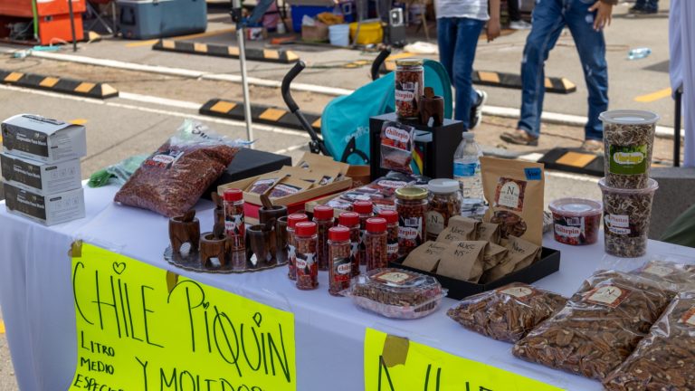 Sábado 5 de octubre, participarán 90 comerciantes de Cuauhtémoc en el Mercadito Local