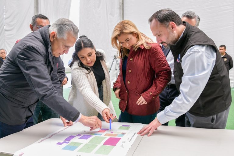 Maru Campos recorre el Centro de Atención a Migrantes instalado en Ciudad Juárez