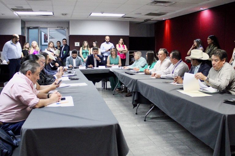 Encabeza Saúl Mireles instalación de mesa técnica sobre sanidad agropecuaria