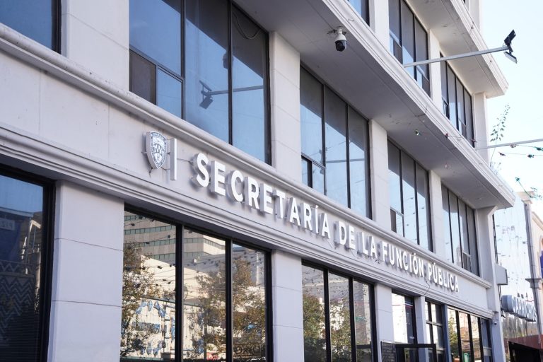 Inhabilitan 20 años a contador de la JMAS de Ojinaga por desvío de recursos