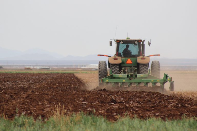 Invita Secretaría de Desarrollo Rural a productores agropecuarios a aprovechar los apoyos y seguros que tiene disponibles