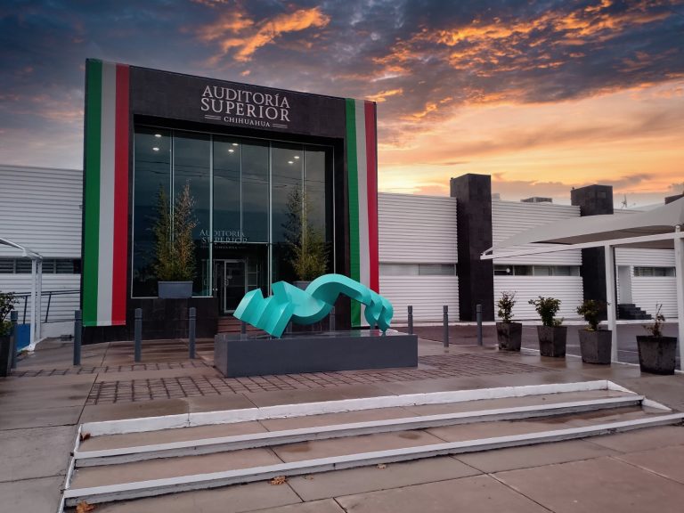 Logra ASE inhabilitación de particular que utilizó documento falso para obtener contrato de JMAS