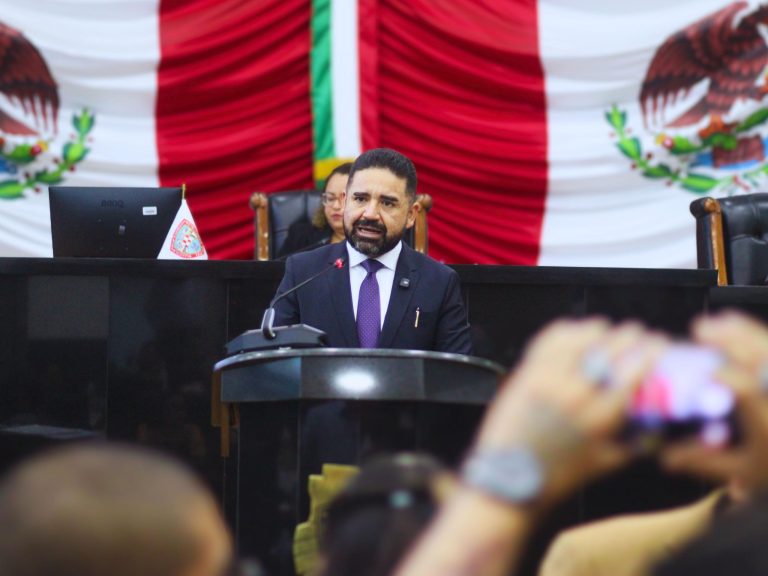 Migajas, más impuestos y más deuda, presupuesto federal para Chihuahua: Francisco Sánchez