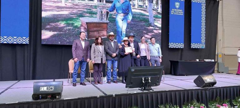 Diputada Yesenia Reyes felicita a mujeres rurales de Casas Grandes reconocidas en Mujer Rural 2025