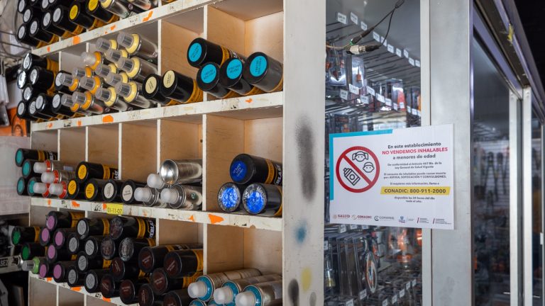 Inicia operativo para inhibir venta de inhalables a menores en Cuauhtémoc