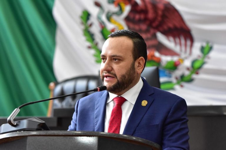 Advierte Medina catástrofe para el campo por Ley de Aguas