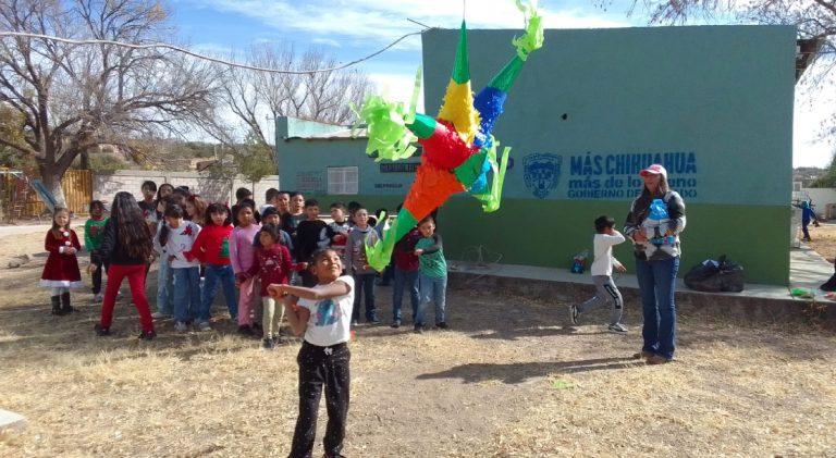 Llevan posadas infantiles a los ejidos de Cuauhtémoc