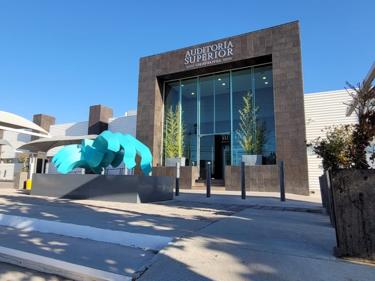 Funcionaria de Santa Bárbara utilizó recursos públicos para pagar su crédito de Infonavit