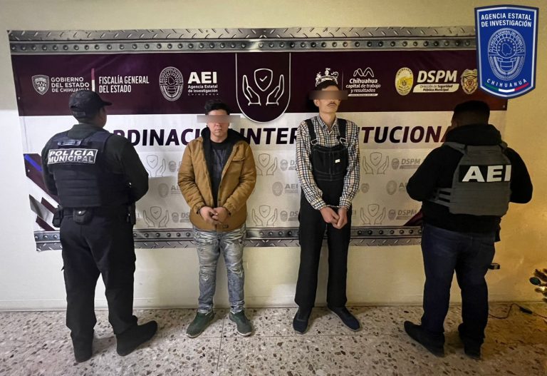 Detiene AEI a dos hombres en posesión de vehículo con reporte de robo en EUA